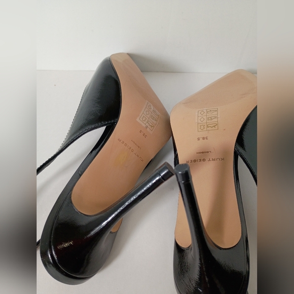 Kurt Geiger London Large Eagle Head Black Patent Leather Slingback Pumps - Picture 8 of 13